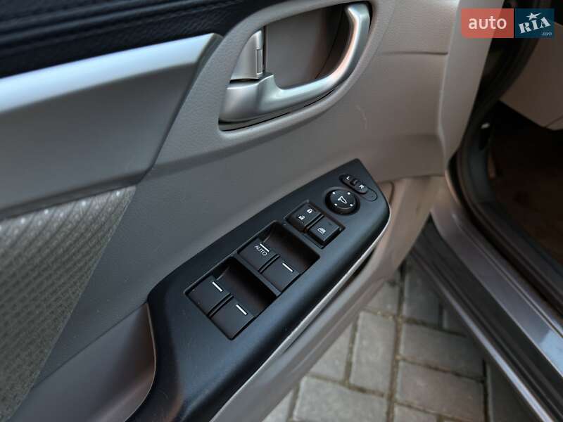 Седан Honda Civic 2013 в Ивано-Франковске фото 18 Седан Honda Civic 2013 в Ивано-Франковске