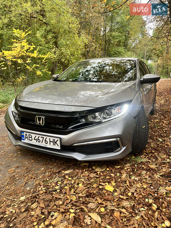 Седан Honda Civic 2018 в Киеве фото Седан Honda Civic 2018 в Киеве