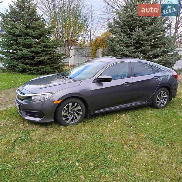 Седан Honda Civic 2018 в Києві