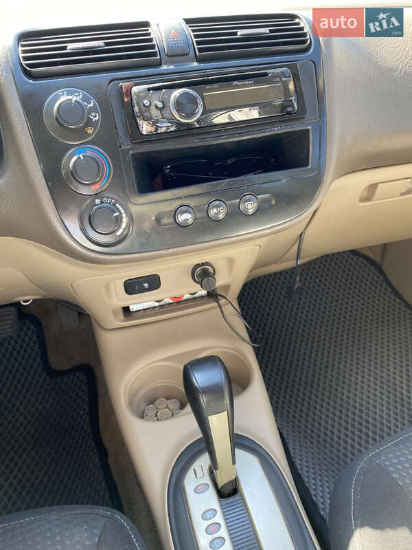 Седан Honda Civic 2001 в Києві фото 7 Седан Honda Civic 2001 в Києві