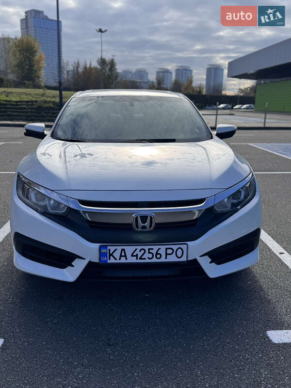Седан Honda Civic 2017 в Киеве фото 4 Седан Honda Civic 2017 в Киеве