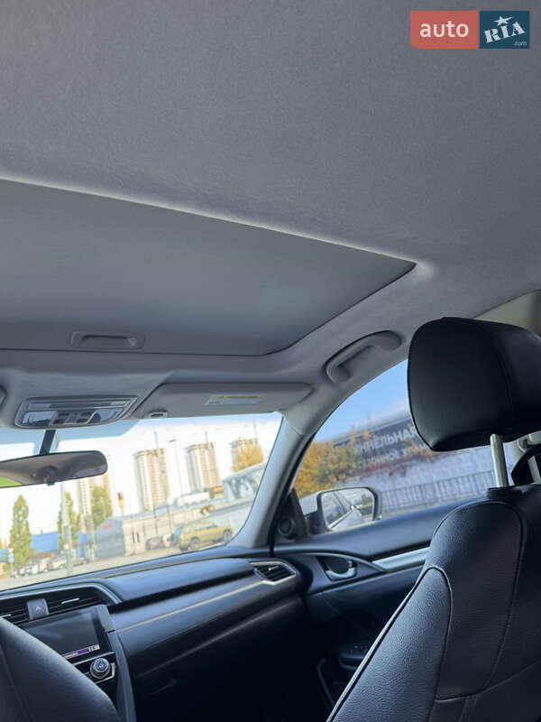 Седан Honda Civic 2017 в Киеве фото 19 Седан Honda Civic 2017 в Киеве