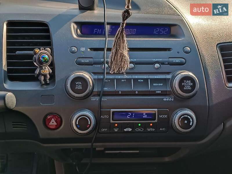 Седан Honda Civic 2008 в Харькове