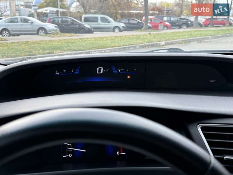 Седан Honda Civic 2014 в Киеве