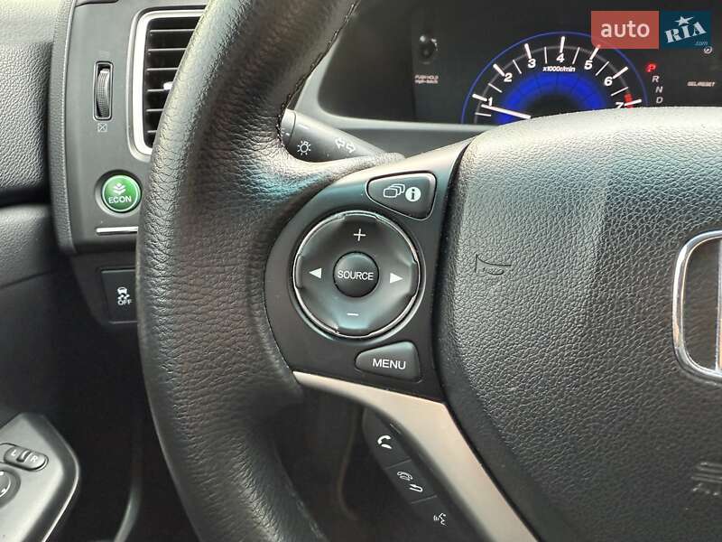 Седан Honda Civic 2014 в Киеве