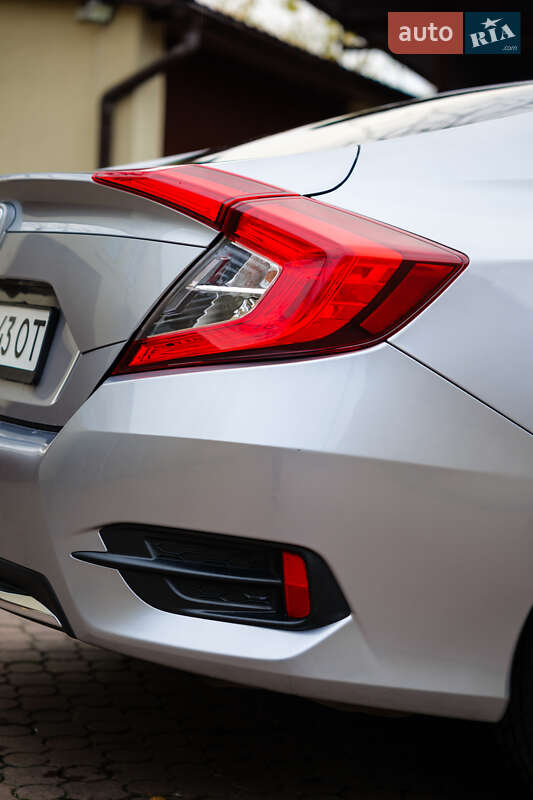 Седан Honda Civic 2020 в Киеве фото 29 Седан Honda Civic 2020 в Киеве
