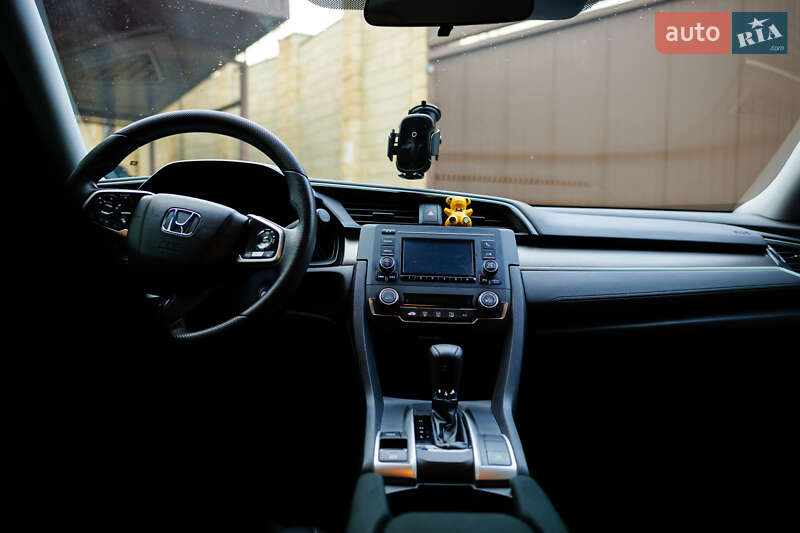 Седан Honda Civic 2020 в Киеве фото 34 Седан Honda Civic 2020 в Киеве
