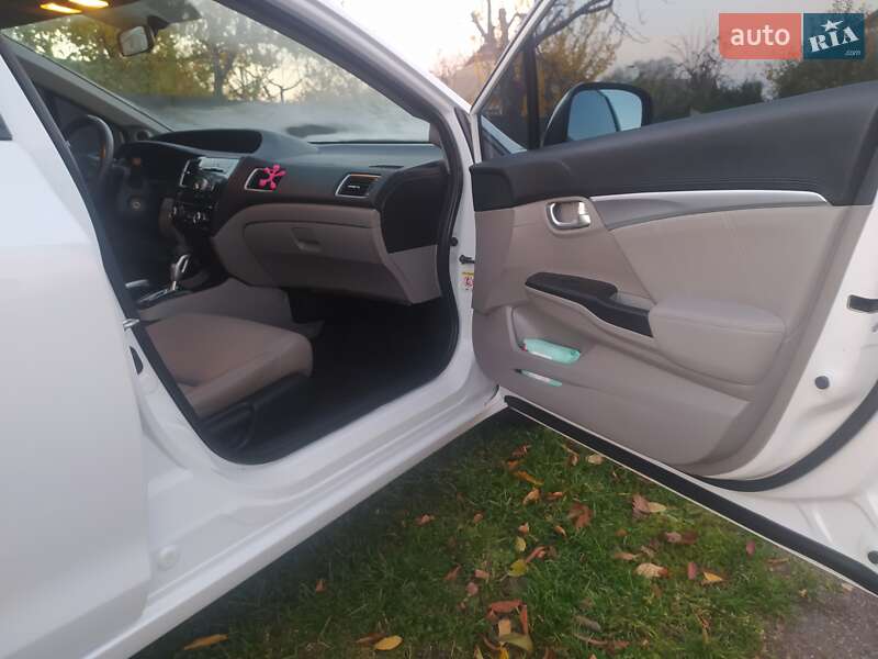 Седан Honda Civic 2013 в Калиновке