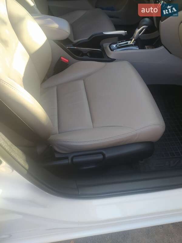 Седан Honda Civic 2013 в Калиновке