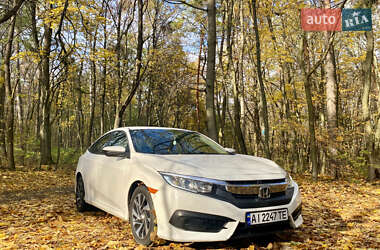 Седан Honda Civic 2018 в Киеве
