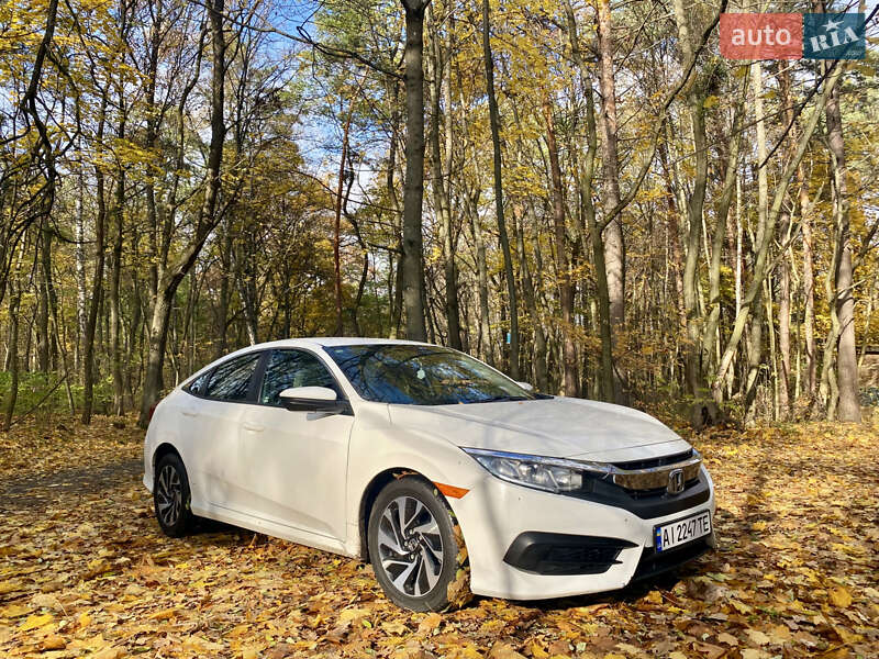 Седан Honda Civic 2018 в Киеве фото 2 Седан Honda Civic 2018 в Киеве
