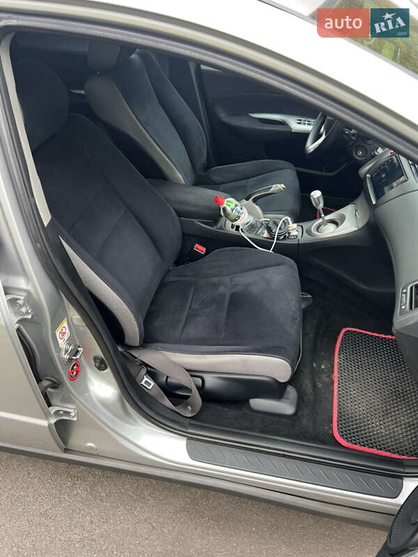 Хэтчбек Honda Civic 2007 в Киеве фото 8 Хэтчбек Honda Civic 2007 в Киеве