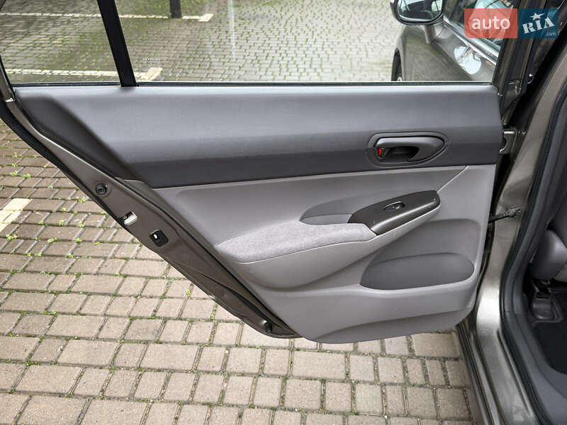 Седан Honda Civic 2007 в Одессе