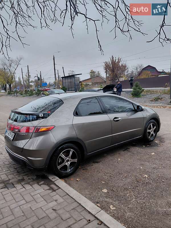 Хетчбек Honda Civic 2006 в Кривому Розі фото 8 Хетчбек Honda Civic 2006 в Кривому Розі