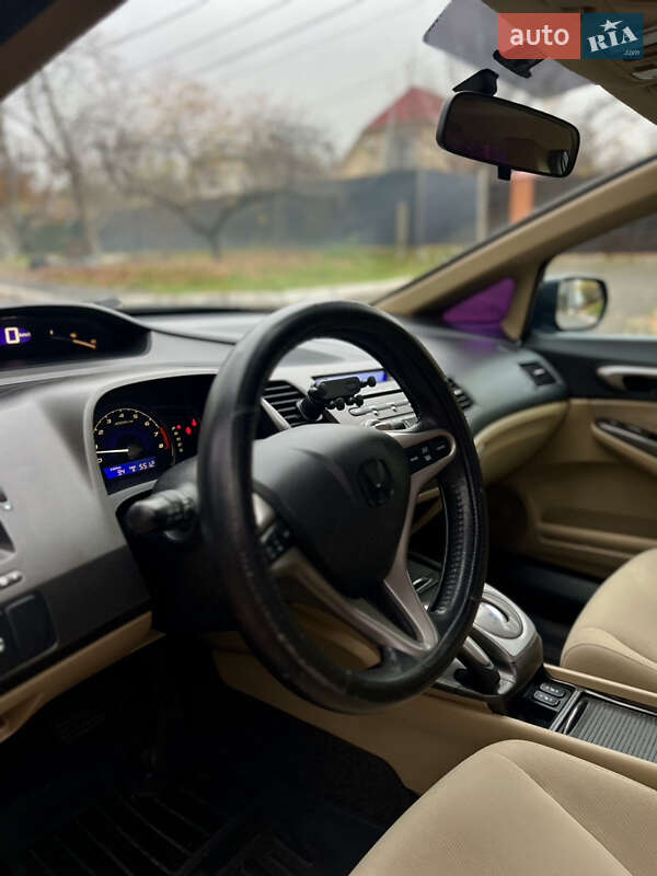 Седан Honda Civic 2008 в Киеве