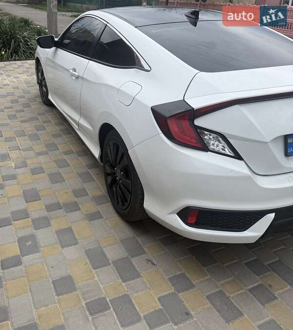 Купе Honda Civic 2016 в Звенигородці фото 9 Купе Honda Civic 2016 в Звенигородці
