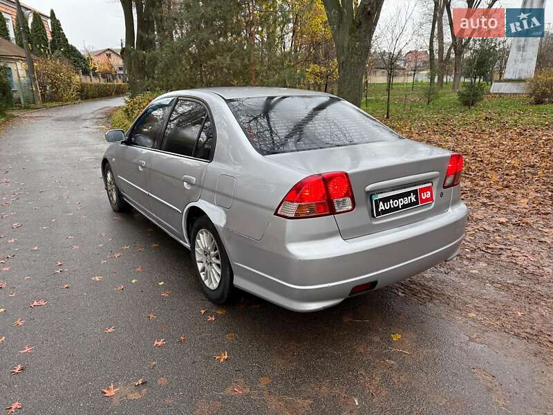 Седан Honda Civic 2005 в Києві фото 6 Седан Honda Civic 2005 в Києві
