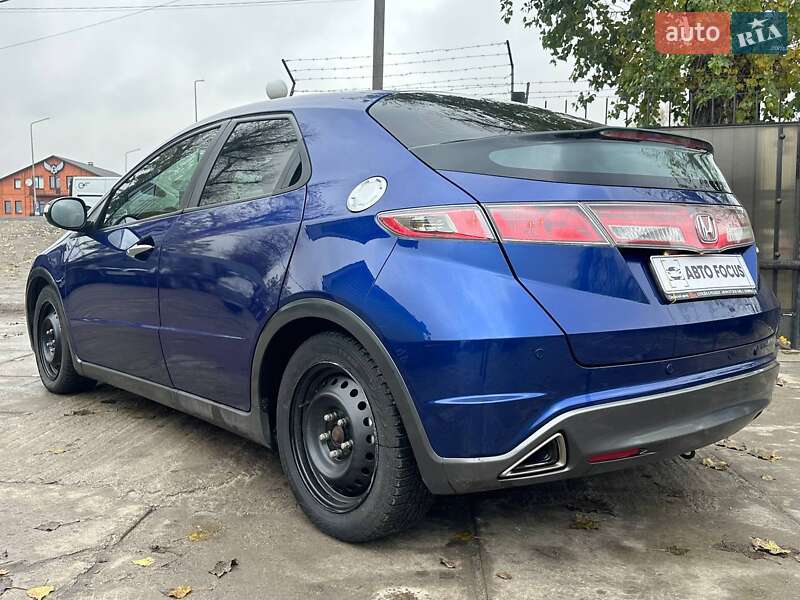 Хэтчбек Honda Civic 2010 в Киеве фото 7 Хэтчбек Honda Civic 2010 в Киеве