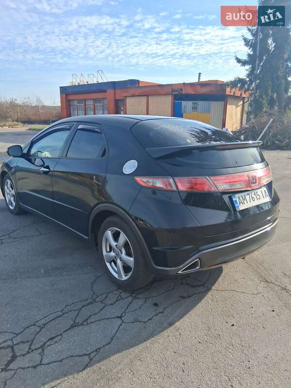 Хэтчбек Honda Civic 2010 в Житомире фото 6 Хэтчбек Honda Civic 2010 в Житомире