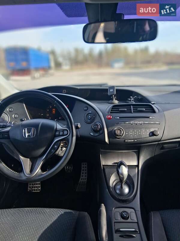 Хэтчбек Honda Civic 2010 в Житомире фото 11 Хэтчбек Honda Civic 2010 в Житомире