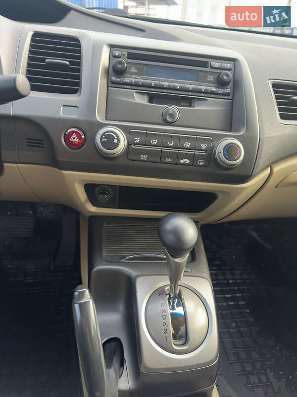 Седан Honda Civic 2008 в Киеве