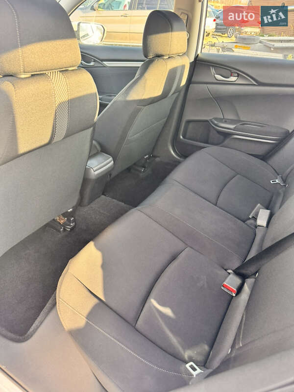 Седан Honda Civic 2018 в Львові фото 21 Седан Honda Civic 2018 в Львові