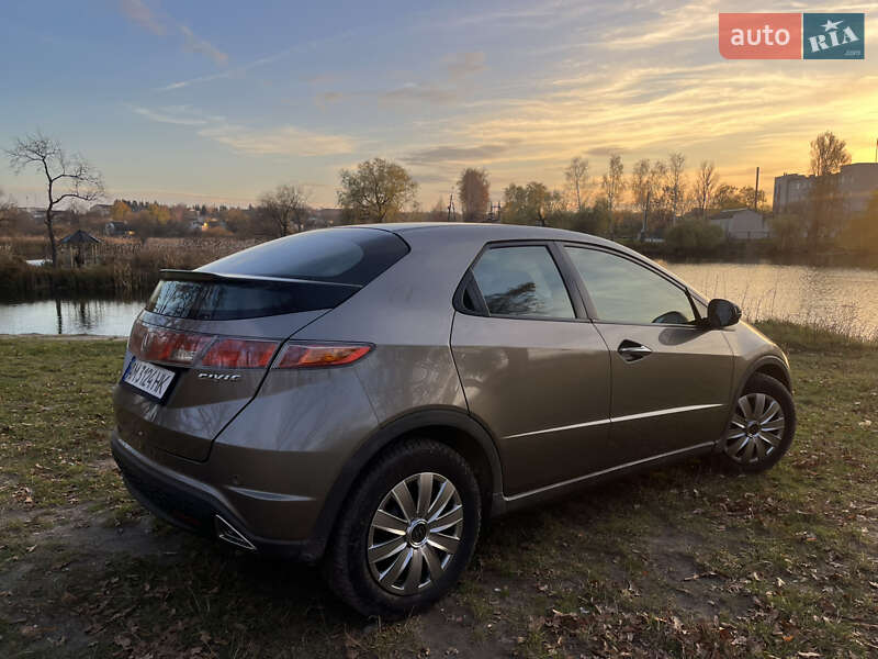 Хэтчбек Honda Civic 2008 в Бердичеве