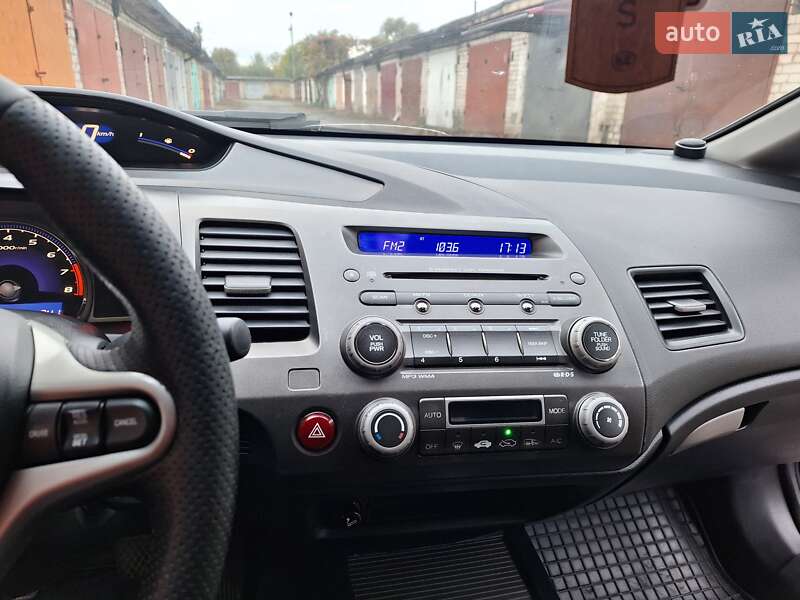 Седан Honda Civic 2007 в Кривому Розі