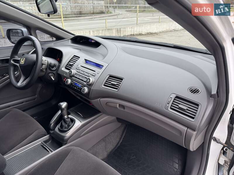 Седан Honda Civic 2008 в Киеве фото 26 Седан Honda Civic 2008 в Киеве