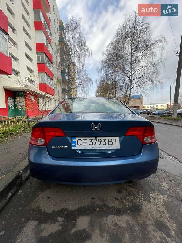 Седан Honda Civic 2007 в Черновцах