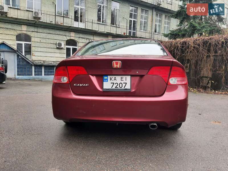 Седан Honda Civic 2008 в Киеве