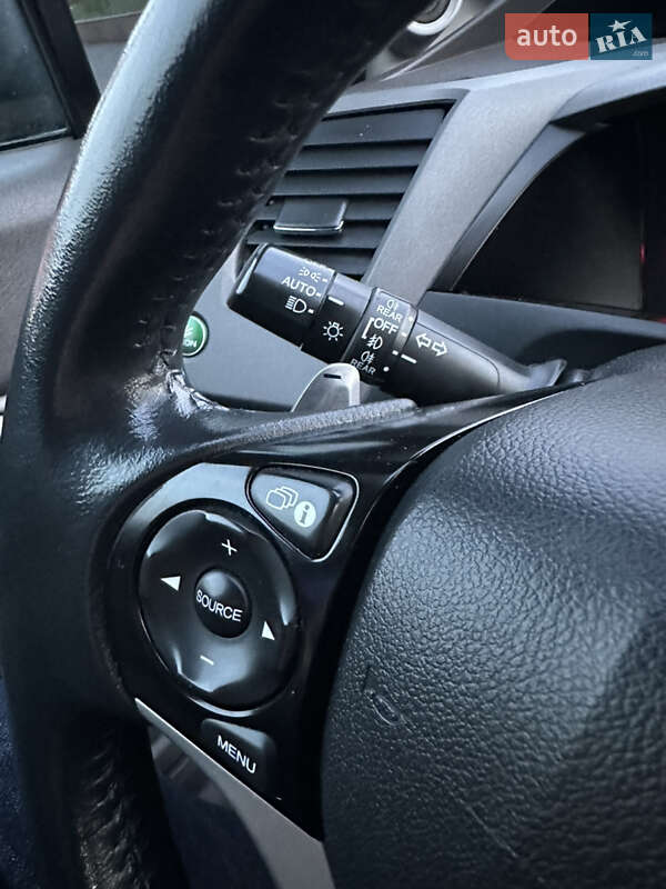 Седан Honda Civic 2012 в Днепре