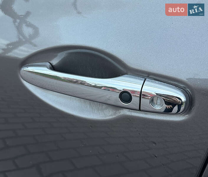 Седан Honda Civic 2012 в Днепре