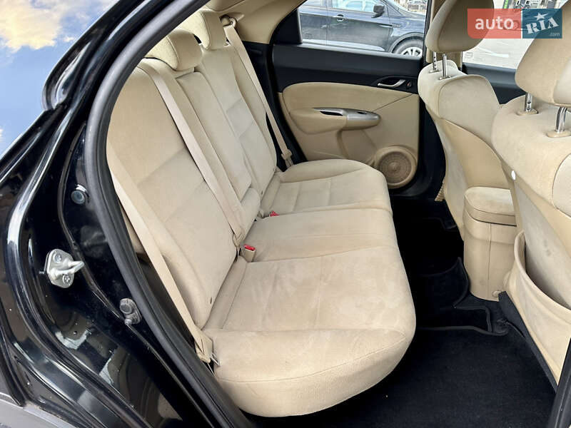 Хэтчбек Honda Civic 2008 в Киеве