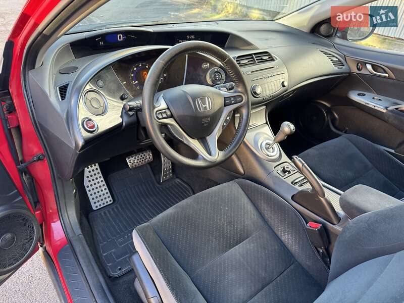 Хетчбек Honda Civic 2006 в Києві