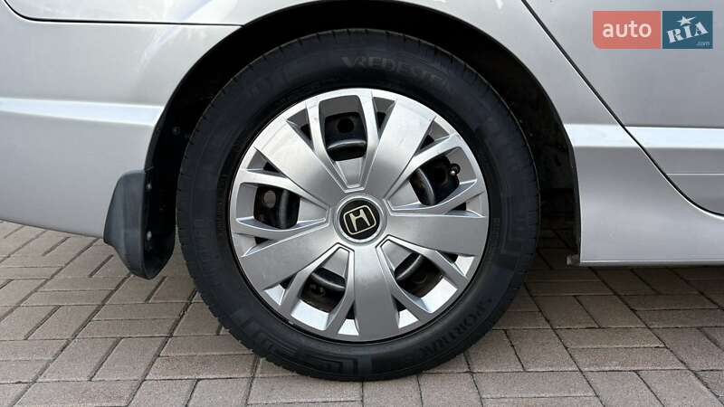 Седан Honda Civic 2008 в Киеве