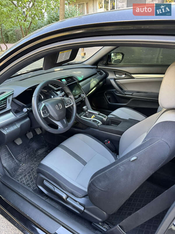 Купе Honda Civic 2016 в Софіївській Борщагівці