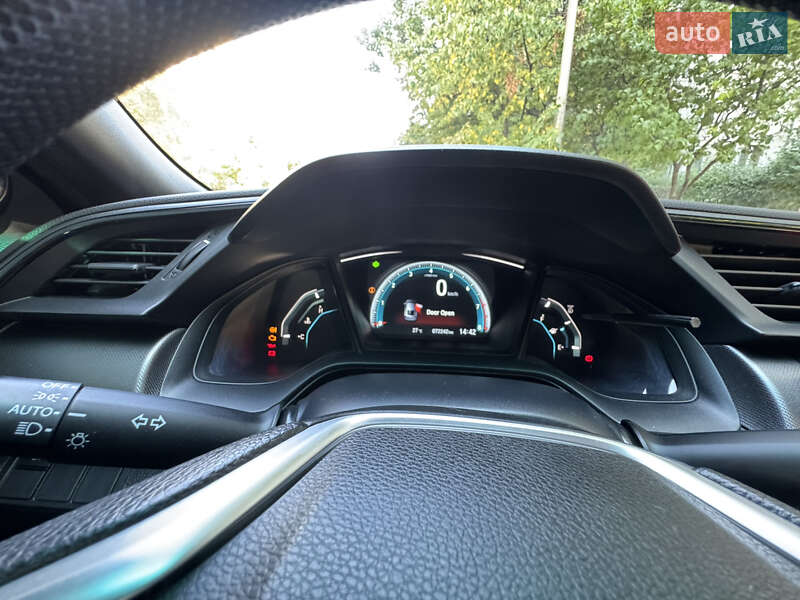 Купе Honda Civic 2016 в Софіївській Борщагівці
