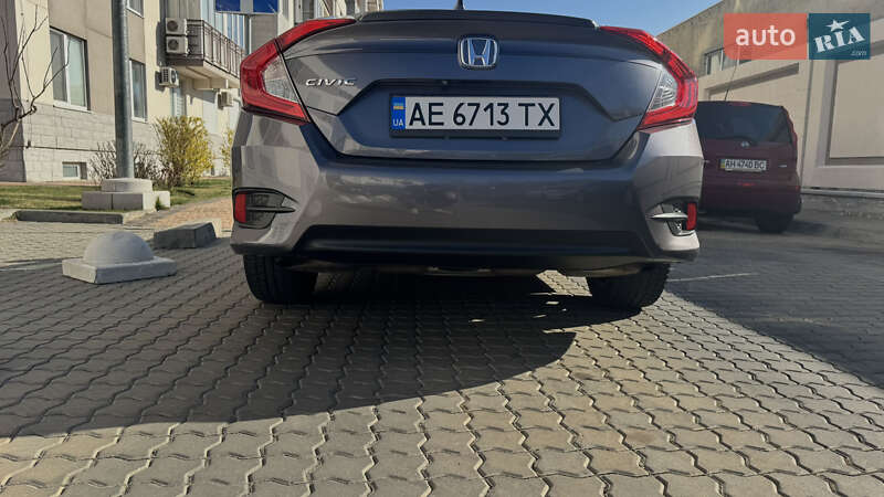 Седан Honda Civic 2017 в Одессе