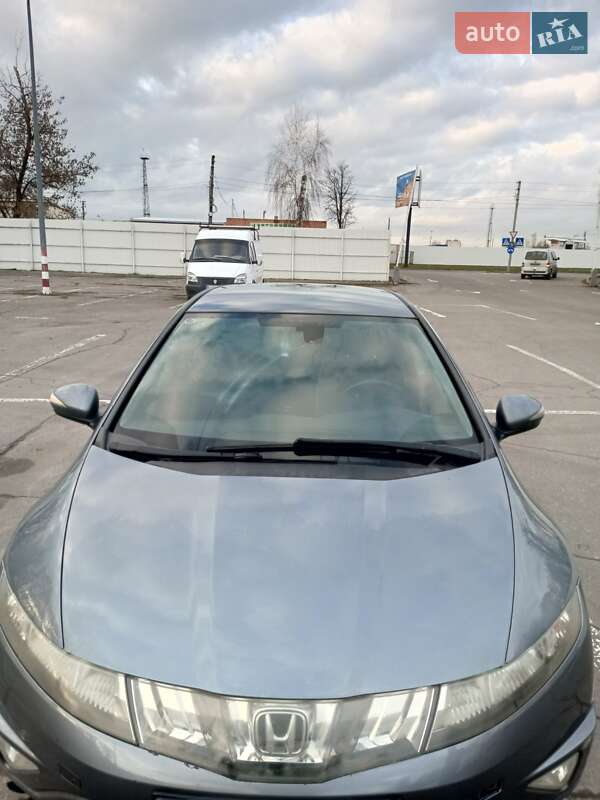 Хетчбек Honda Civic 2006 в Кременчуці