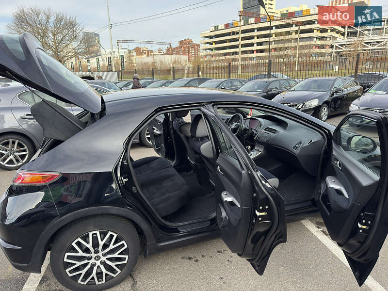 Хетчбек Honda Civic 2008 в Києві