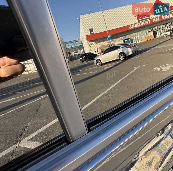 Седан Honda Civic 2010 в Днепре