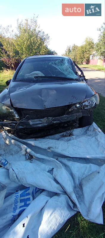 Седан Honda Civic 2008 в Чернігові