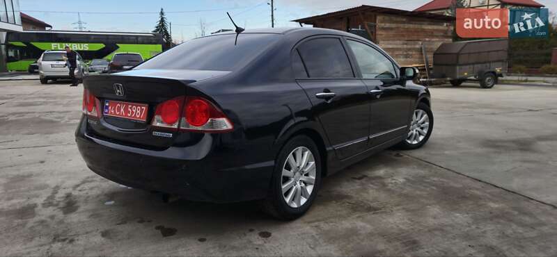 Седан Honda Civic 2009 в Калуші