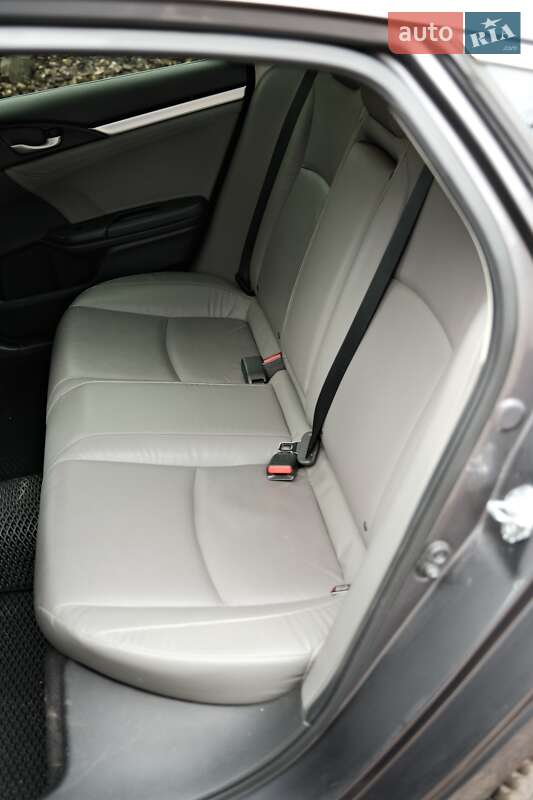 Седан Honda Civic 2018 в Чернівцях фото 14 Седан Honda Civic 2018 в Чернівцях