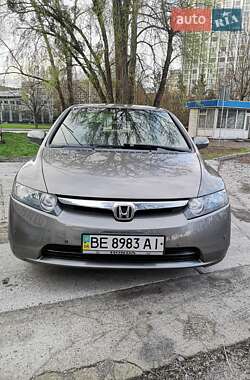 Седан Honda Civic 2006 в Киеве