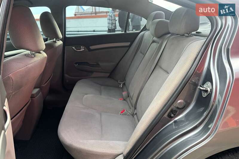 Седан Honda Civic 2012 в Києві