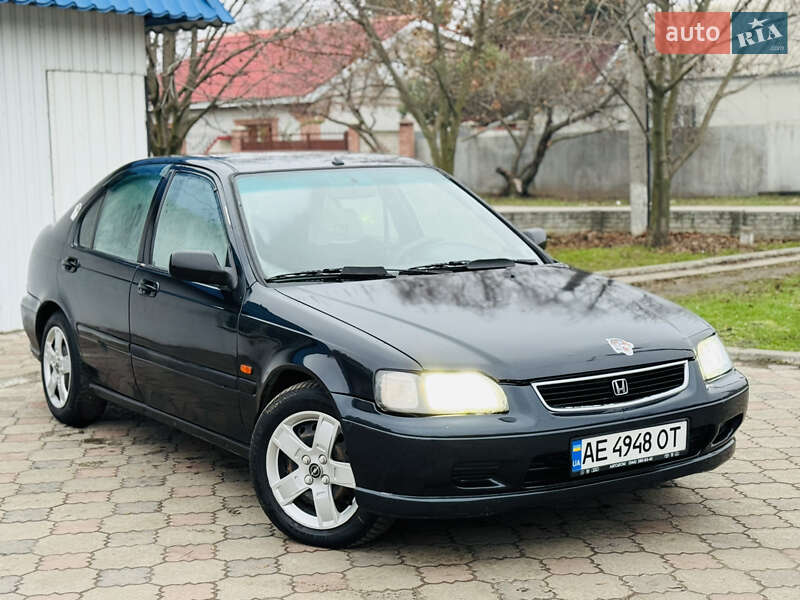 Хэтчбек Honda Civic 1996 в Новомосковске