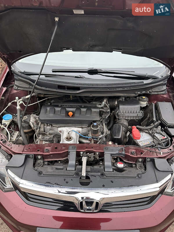 Седан Honda Civic 2012 в Чернігові