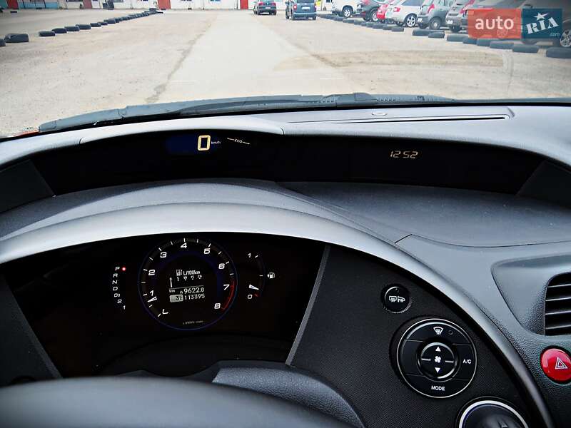 Хэтчбек Honda Civic 2010 в Черкассах фото 15 Хэтчбек Honda Civic 2010 в Черкассах
